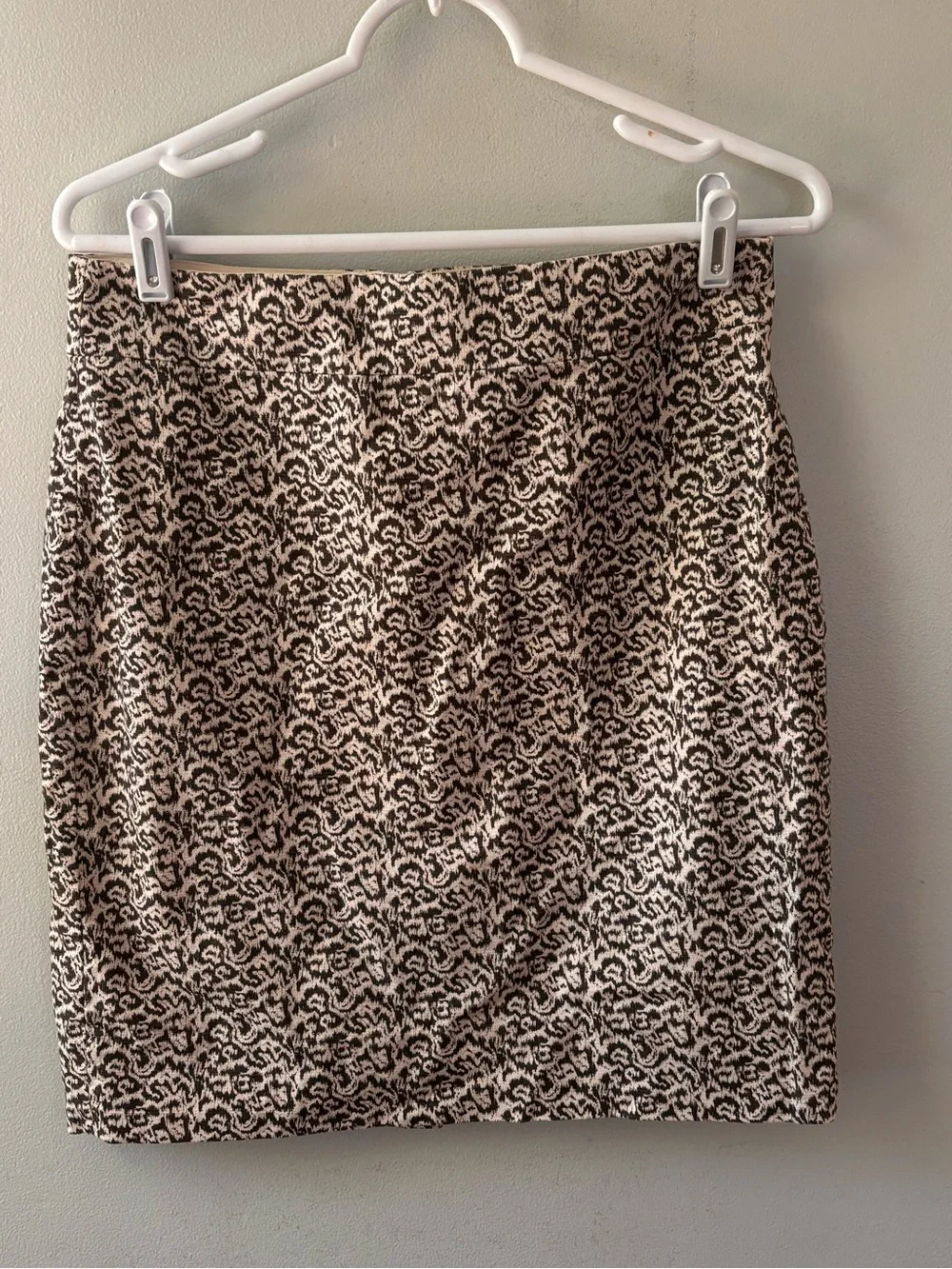 J.Crew Pencil Skirt Geometric Pattern Size 8 Academia
